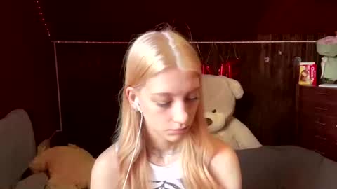 Elsa online show from 6, 7, 2026