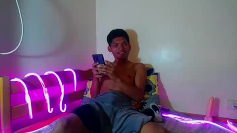 Snapshot of janlloyd04 chatting on 18, 9, 2025 janlloyd04 online show from 18, 9, 2025