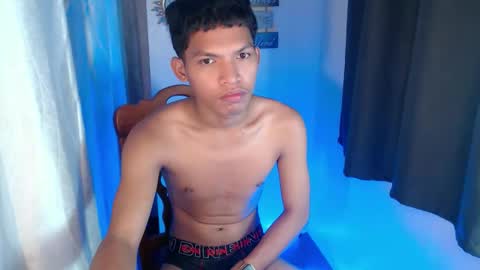 Snapshot of janlloyd04 chatting on 23, 9, 2025 janlloyd04 online show from 23, 9, 2025