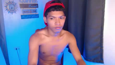 Snapshot of janlloyd04 chatting on 26, 9, 2025 janlloyd04 online show from 26, 9, 2025