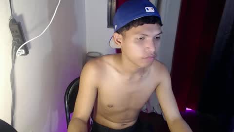 Snapshot of janlloyd04 chatting on 29, 9, 2025 janlloyd04 online show from 29, 9, 2025