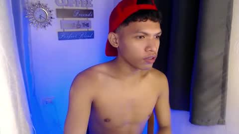 Snapshot of janlloyd04 chatting on 21, 10, 2025 janlloyd04 online show from 21, 10, 2025