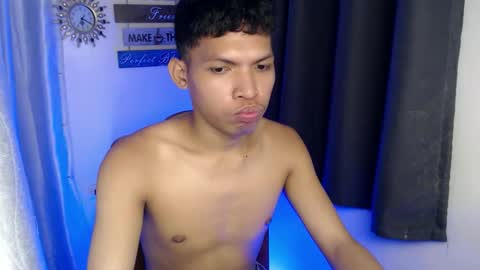 Snapshot of janlloyd04 chatting on 29, 10, 2025 janlloyd04 online show from 29, 10, 2025