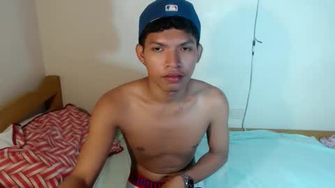 Snapshot of janlloyd04 chatting on 18, 11, 2025 janlloyd04 online show from 18, 11, 2025