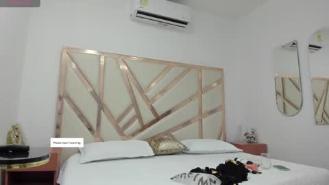 Janna online show from 12, 10, 2025