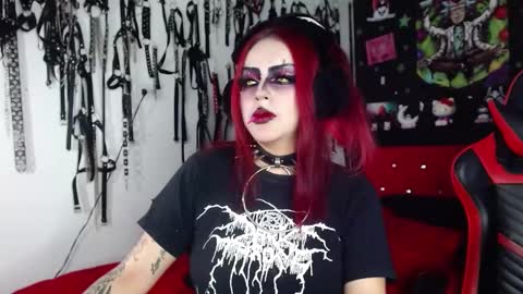 Snapshot of janna_ink chatting on 23, 12, 2024 online show from 23, 12, 2024