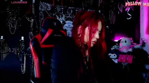 Snapshot of janna_ink chatting on 11, 5, 2026 online show from 11, 5, 2026