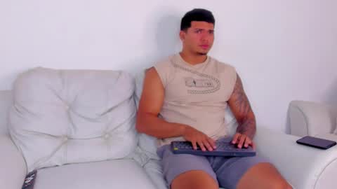 janomar01 online show from 16, 9, 2025