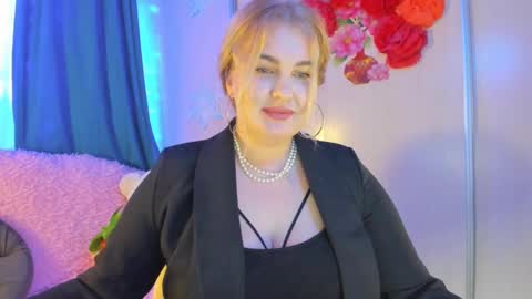 Snapshot of jansylines chatting on 6, 1, 2025 JansyLines online show from 6, 1, 2025
