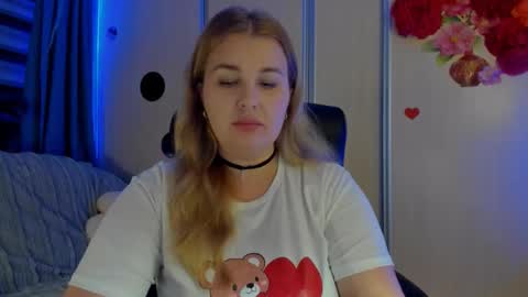 Snapshot of jansylines chatting on 17, 11, 2025 JansyLines online show from 17, 11, 2025