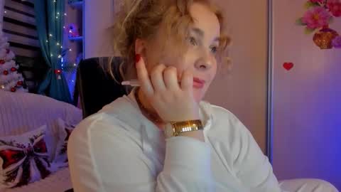 Snapshot of jansylines chatting on 19, 12, 2025 JansyLines online show from 19, 12, 2025