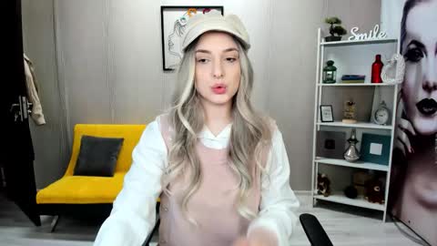 JaquelinLaurent online show from 15, 9, 2025