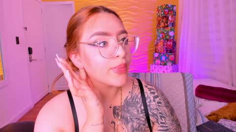 Snapshot of jasmiinevans chatting on 4, 12, 2024 Jasmin Evans online show from 4, 12, 2024