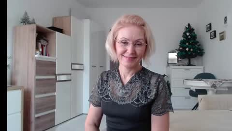 Jasmin room for people 40 online show from 29, 12, 2024