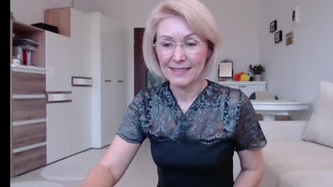 Jasmin room for people 40 online show from 26, 1, 2025