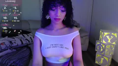 Snapshot of jasmine_019 chatting on 17, 12, 2024 J- next transmission december 4 online show from 17, 12, 2024