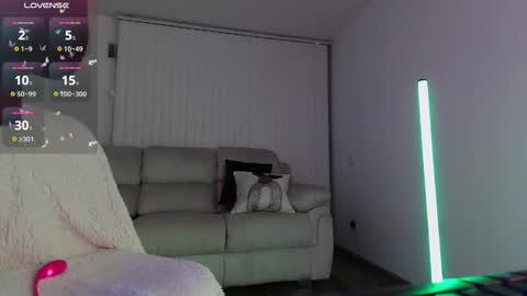 Snapshot of jasmine_019 chatting on 25, 1, 2025 J- next transmission december 4 online show from 25, 1, 2025