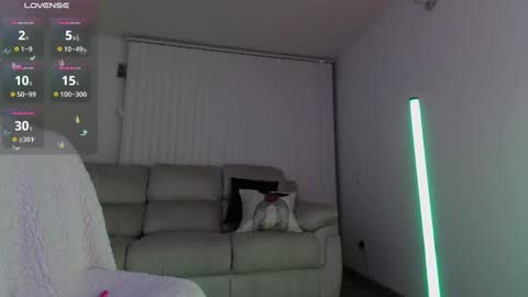 Snapshot of jasmine_019 chatting on 28, 1, 2025 J- next transmission december 4 online show from 28, 1, 2025