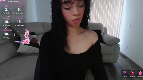 Snapshot of jasmine_019 chatting on 7, 10, 2025 J- next transmission december 4 online show from 7, 10, 2025