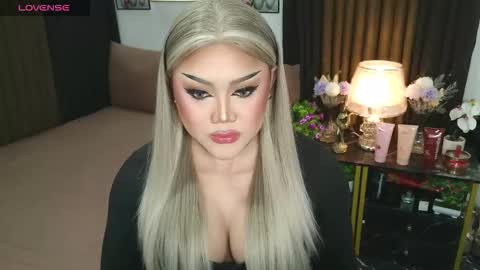 Jasmine Brandy online show from 10, 9, 2025