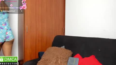 Snapshot of jasmine_bunny_ chatting on 22, 1, 2025 Jasmine online show from 22, 1, 2025