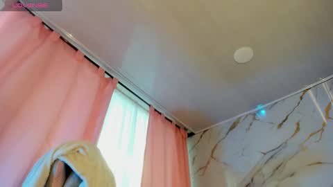 Snapshot of jasmine_hyper_1 chatting on 10, 12, 2024 Jas online show from 10, 12, 2024