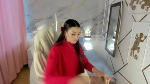 Snapshot of jasmine_hyper_1 chatting on 16, 12, 2024 Jas online show from 16, 12, 2024