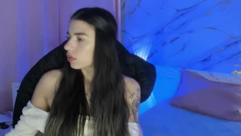 Snapshot of jasmine_hyper_1 chatting on 4, 3, 2025 Jas online show from 4, 3, 2025