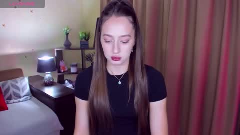 Snapshot of jasminelorens chatting on 9, 9, 2025 Jasmine online show from 9, 9, 2025