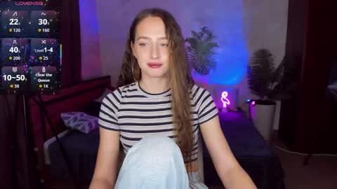 Snapshot of jasminelorens chatting on 10, 9, 2025 Jasmine online show from 10, 9, 2025