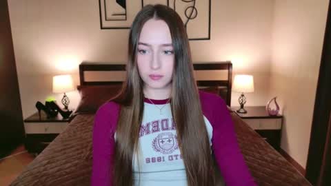 Snapshot of jasminelorens chatting on 21, 11, 2025 Jasmine online show from 21, 11, 2025