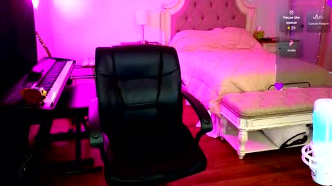 Jasmine Winters online show from 8, 2, 2026