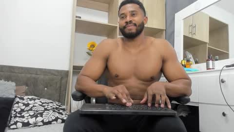 Snapshot of jason_fenix chatting on 12, 10, 2025 Jason online show from 12, 10, 2025