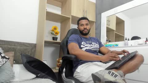 Snapshot of jason_fenix chatting on 17, 10, 2025 Jason online show from 17, 10, 2025