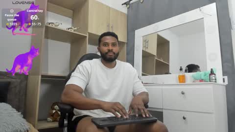 Snapshot of jason_fenix chatting on 13, 11, 2025 Jason online show from 13, 11, 2025