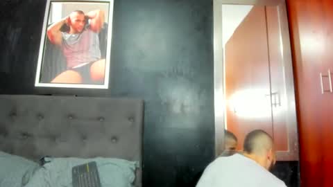 Snapshot of jasonmartiinez chatting on 16, 12, 2024 online show from 16, 12, 2024