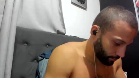 Snapshot of jasonmartiinez chatting on 20, 11, 2025 online show from 20, 11, 2025