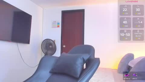 JBrooksXx online show from 18, 10, 2025