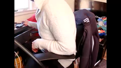 Snapshot of jasperh98 chatting on 6, 11, 2025 jasperh98 online show from 6, 11, 2025