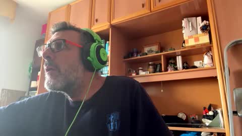 javibcn205764 online show from 17, 5, 2026