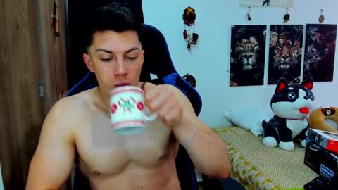 Snapshot of javiersexymann chatting on 2, 12, 2024 Javier online show from 2, 12, 2024