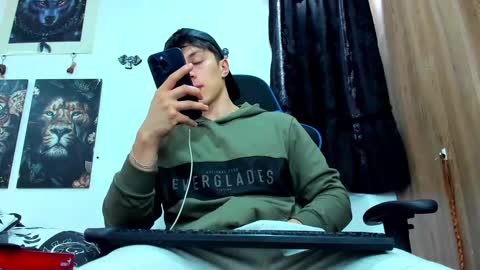 Snapshot of javiersexymann chatting on 6, 3, 2025 Javier online show from 6, 3, 2025