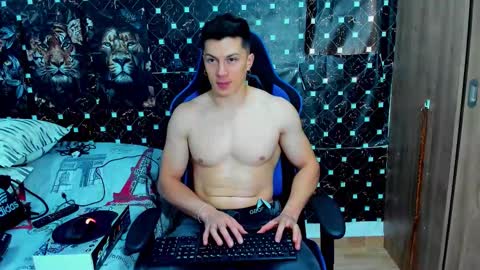 Snapshot of javiersexymann chatting on 6, 2, 2026 Javier online show from 6, 2, 2026