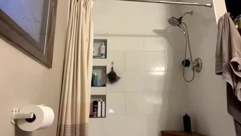 Snapshot of jawssharkparty chatting on 11, 2, 2025 Jaws online show from 11, 2, 2025