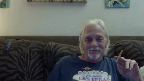 Snapshot of jay_jay1475 chatting on 8, 2, 2025 jay-jay1475 online show from 8, 2, 2025
