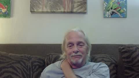 Snapshot of jay_jay1475 chatting on 10, 10, 2025 jay-jay1475 online show from 10, 10, 2025
