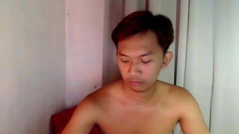 jay_xxx24 online show from 15, 4, 2026