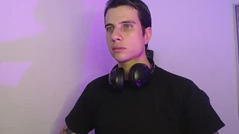 Snapshot of jayalvarrez_ chatting on 31, 12, 2024 Jay Alvarrez online show from 31, 12, 2024