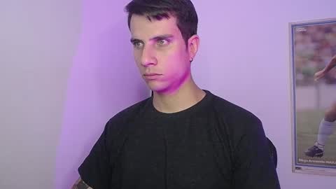 Snapshot of jayalvarrez_ chatting on 10, 1, 2025 Jay Alvarrez online show from 10, 1, 2025