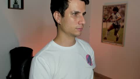 Snapshot of jayalvarrez_ chatting on 2, 2, 2025 Jay Alvarrez online show from 2, 2, 2025